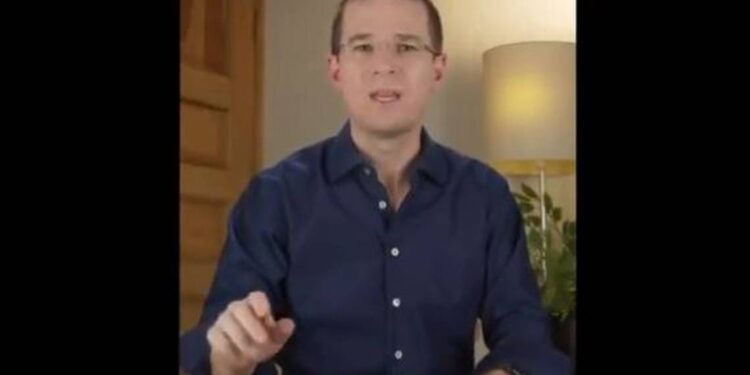 Inversión está en su peor nivel en 20 años: Ricardo Anaya