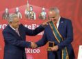 Jesús Seade recibe medalla Miguel Hidalgo; anuncia retiro de la política