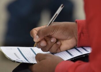 Jóvenes con mayor nivel de escolaridad, con más dificultades para obtener un empleo