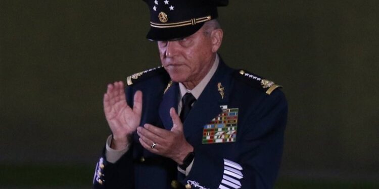 México pactó con EU atrapar a un líder narco a cambio de Cienfuegos: Reuters