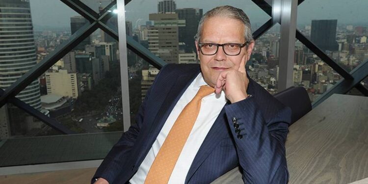 Muere Luis Robles Miaja, expresidente de Asociación de Bancos de México