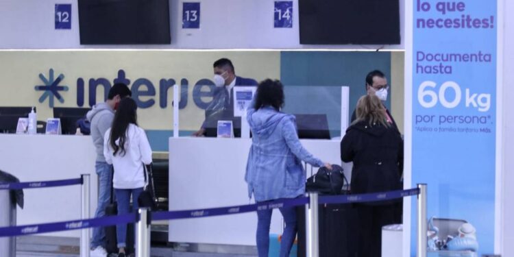 Pasajeros denuncian otra cancelación repentina de vuelos de Interjet