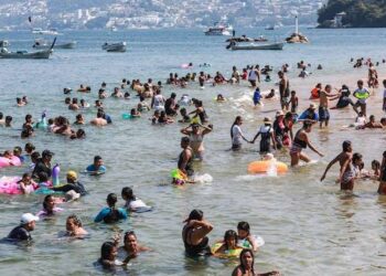 Playas de Guerrero, al límite de su capacidad hotelera pese a pandemia