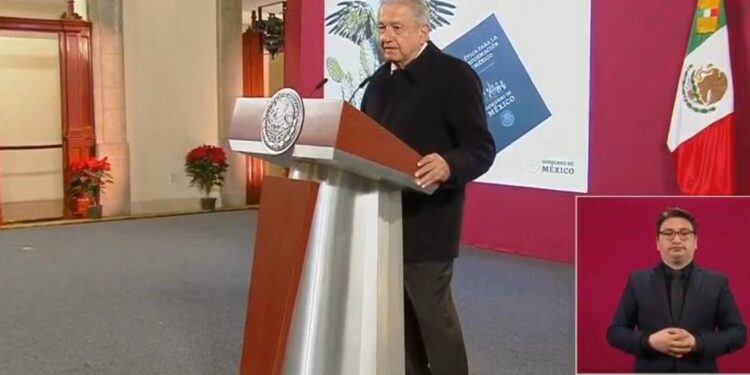 Presenta AMLO Guía Ética para la transformación de México