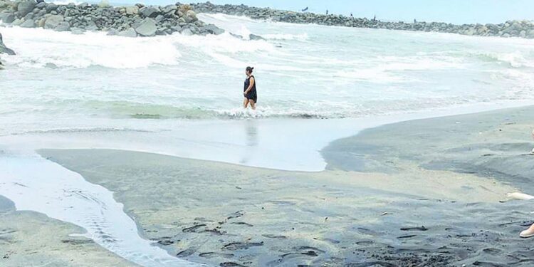 Restaurantes contaminan el mar de Chiapas