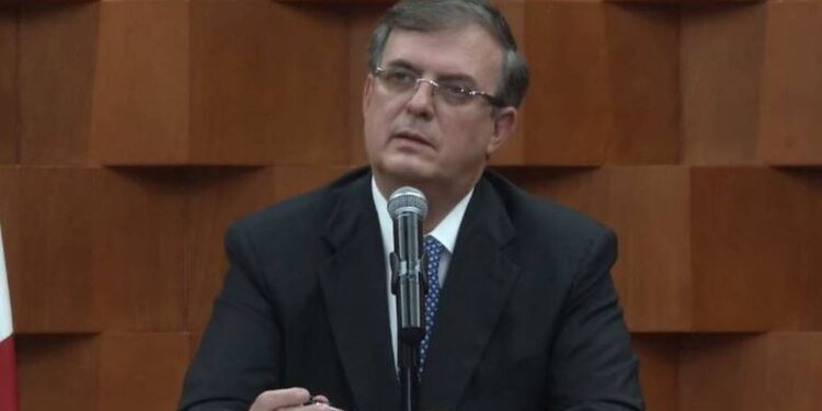 Retirar cargos a Cienfuegos en EU es un acto de respeto a México: Ebrard