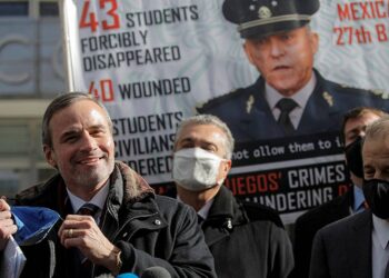 Salvador Cienfuegos podría regresar hoy a México: abogado