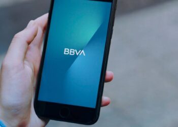 Se caen apps de BBVA y Citibanamex en plena quincena y Buen Fin