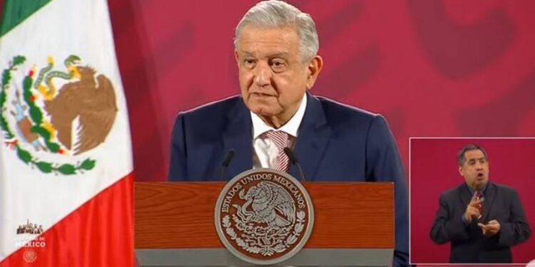 Se consolidará plan para evitar inundaciones: AMLO