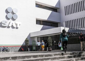 Solicitan al SAT abstenerse de realizar cobros arbitrarios a empresas maquiladoras