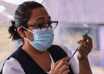Vacunación contra Covid en México tardará 8 meses