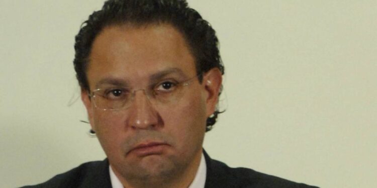 Zebadúa cooperará con la FGR; ofrece información que vincula a Peña y Robles con la Estafa Maestra