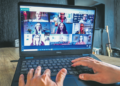 ¿Por qué Amazon, Netflix, Zoom y Google temen a la vacuna contra Covid?