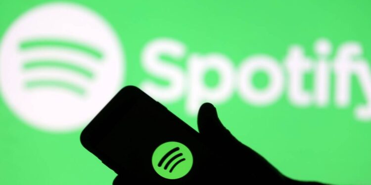 ¿Te quedaste sin música? Reportan fallas en Spotify
