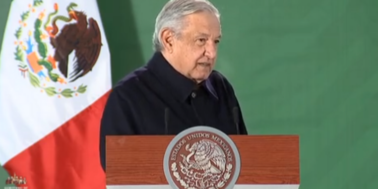 AMLO descarta que empresas quiebren por subir salario mínimo
