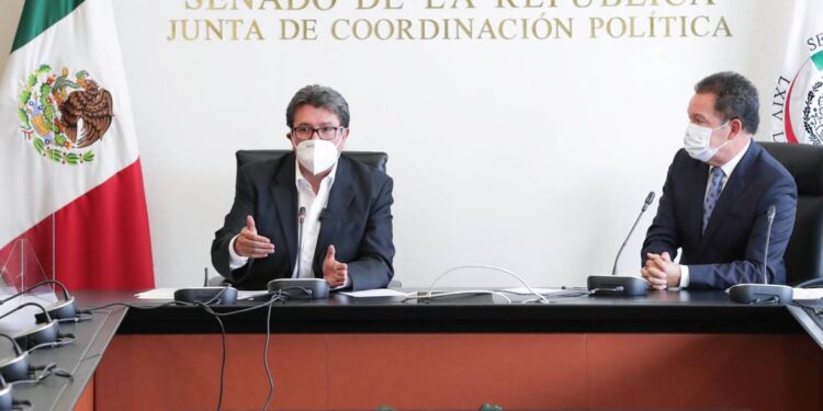 Aplazan reforma a Ley del Banxico; Morena se aferra