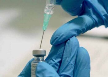 BioNTech y China Fosun crearán empresa para producir vacunas contra Covid-19