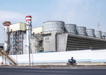 CFE pide permiso a EU para importar luz