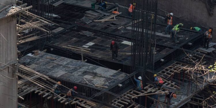 Construcción impulsa a la actividad industrial