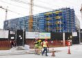 EU invierte 1,500 mdd en blindar sus sedes en México