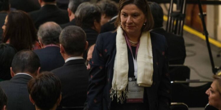 Embajadora de México en EU recomienda a AMLO reconocer la victoria de Joe Biden