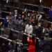 Entre sana distancia y aplausos, diputados se despiden de Tatiana Clouthier