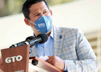 Gobernador de Guanajuato da positivo a Covid-19