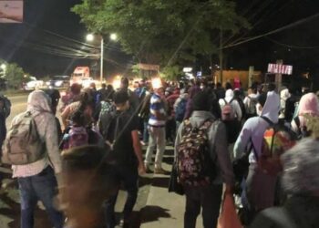 Honduras disuelve caravana migrante, no portaban pruebas Covid-19