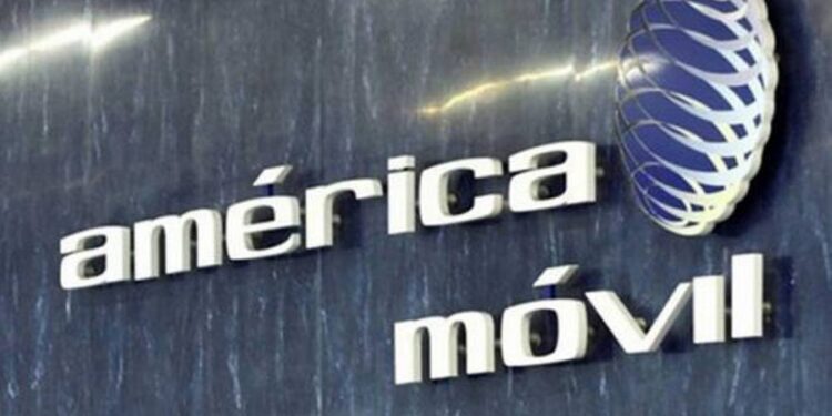 IFT impone nueva regulación a América Móvil; la empresa de Slim impugnará