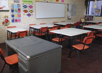 Más de 17 mil alumnos se quedan sin calificaciones en La Laguna