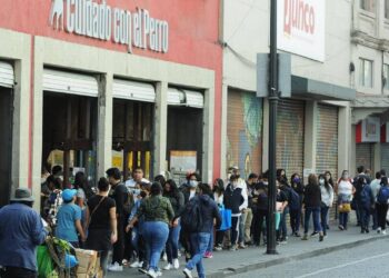 Mientras no haya vacuna, hay que cuidarnos: AMLO