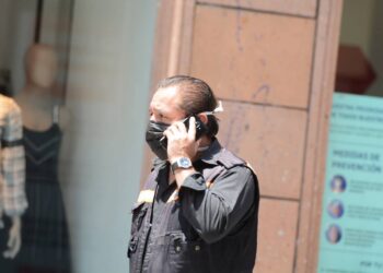 Nueva reforma te obligará a entregar tu huella digital para comprar un celular