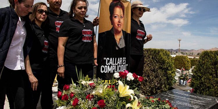Piden protección para familia de Miroslava Breach tras detención de ex alcalde panista