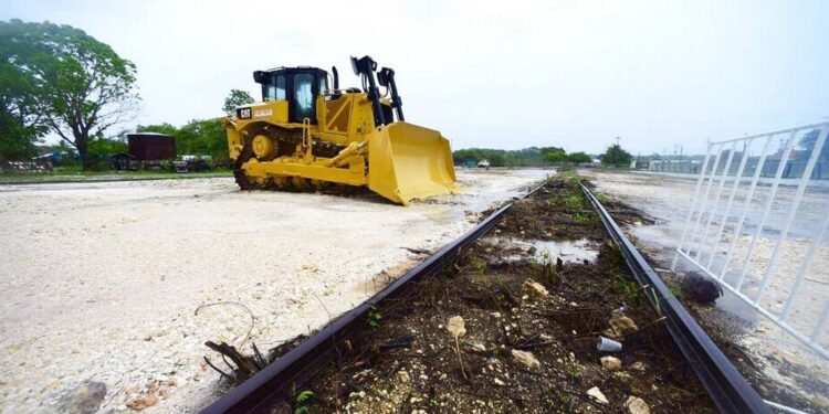 Primeros tres tramos del Tren Maya reciben aval medioambiental