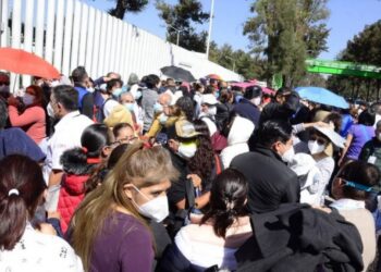 Residentes médicos acusan influyentismo en vacunación: "no somos su prioridad" - Noticias, Deportes, Gossip, Columnas