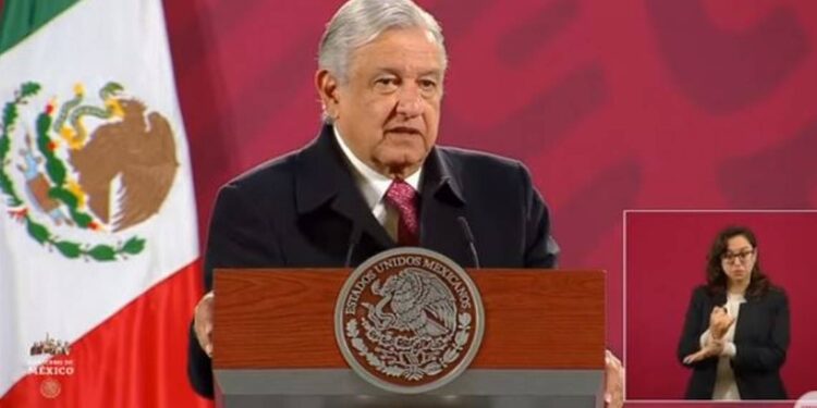 Se investigarán presuntos desvíos de Créditos a la Palabra: AMLO