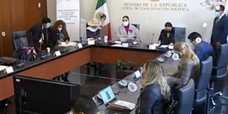 Senado avala en comisiones iniciativa para regular presencia de la DEA en México