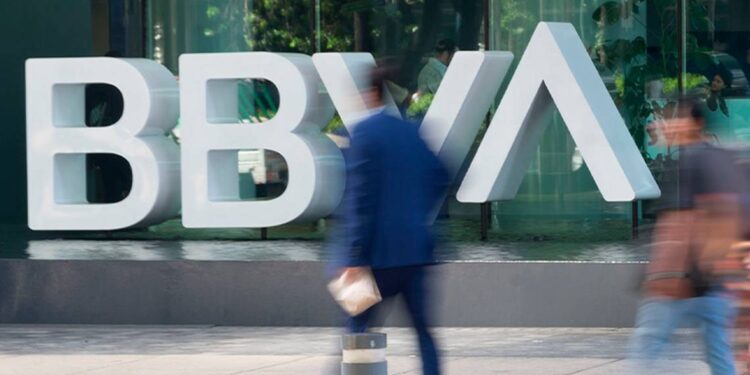 Usuarios reportan fallas en app de BBVA