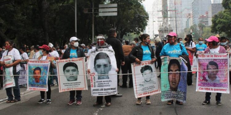 Dictan auto de formal prisión a extitular de la Policía Federal por Caso Ayotzinapa - Noticias, Deportes, Gossip, Columnas