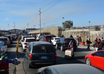 EU retrasa apertura de la frontera con México por décima vez - Noticias, Deportes, Gossip, Columnas