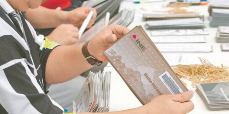 Más de 9 mil mexicanos buscan votar desde otro país - Noticias, Deportes, Gossip, Columnas