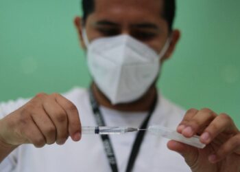 Médicos otorrinos piden a AMLO que no haya distinciones en vacunación contra Covid-19 - Noticias, Deportes, Gossip, Columnas