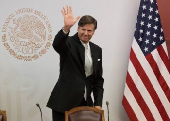 México rechazó material de EU para controlar tráfico de armas, revela Christopher Landau - Noticias, Deportes, Gossip, Columnas