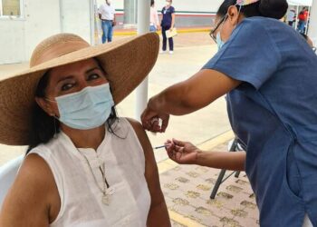 Presume vacuna contra covid regidora de Morena en Acapulco - Noticias, Deportes, Gossip, Columnas