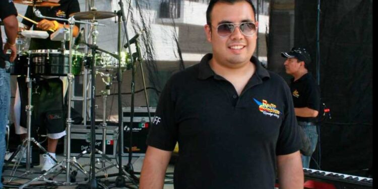 César Estrada de Rayito Colombiano