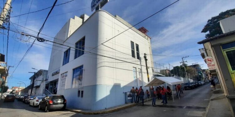 Telefonistas amenazan con huelga en marzo - Noticias, Deportes, Gossip, Columnas