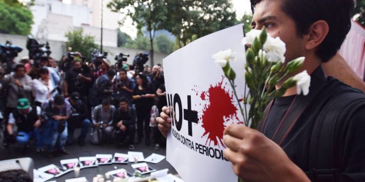 Violencia desplaza a 40 periodistas - Noticias, Deportes, Gossip, Columnas