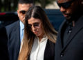 Emma Coronel llega a escuchar la sentencia al Chapo