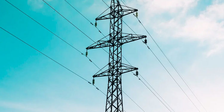 Cortes de luz en 12 estados