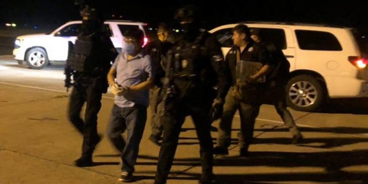 Mario Marín es trasladado a Cancún para enfrentar justicia por Caso Lydia Cacho - Noticias, Deportes, Gossip, Columnas